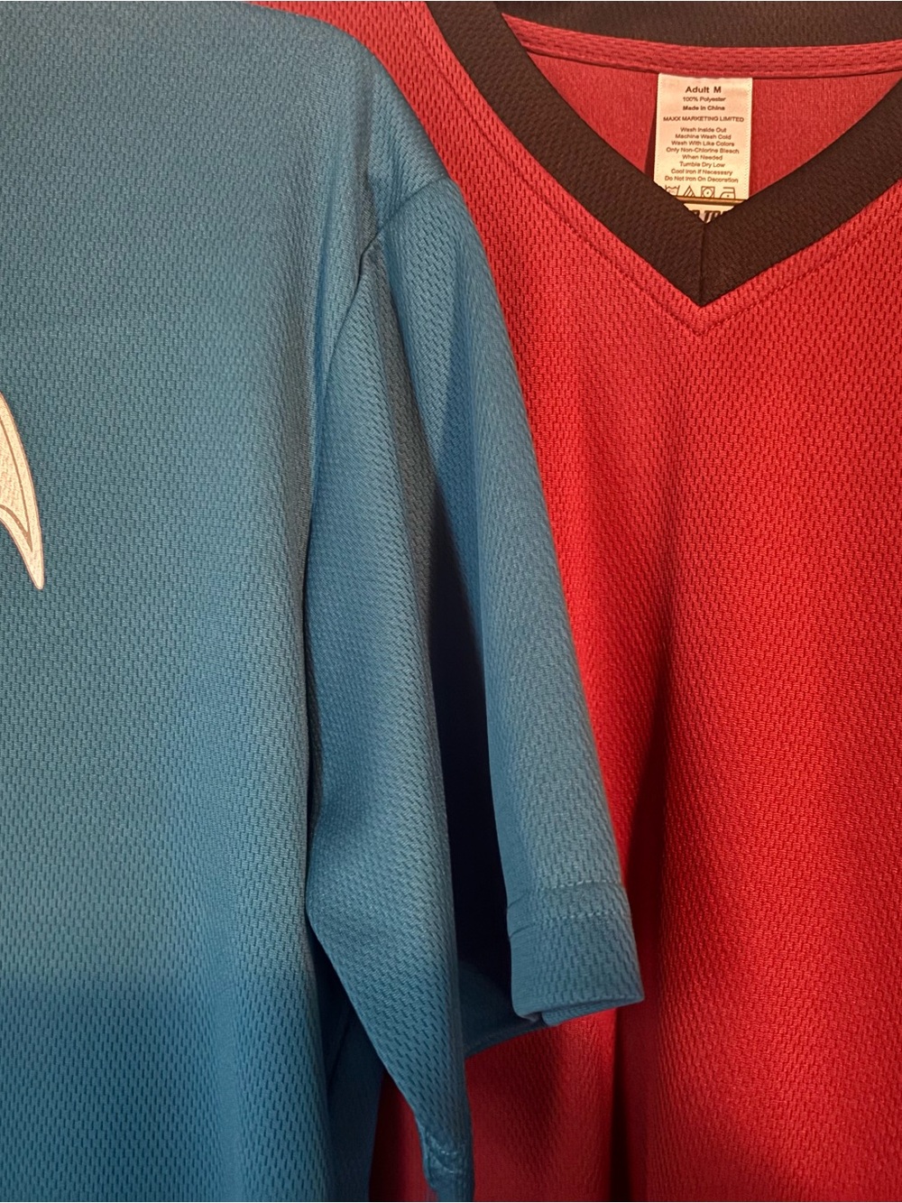 Star Trek Kelloggs V-Neck Sci-Fi Inspired Short Sleeve Tee - 1 Blue & 1 Red - Picture 2 of 6